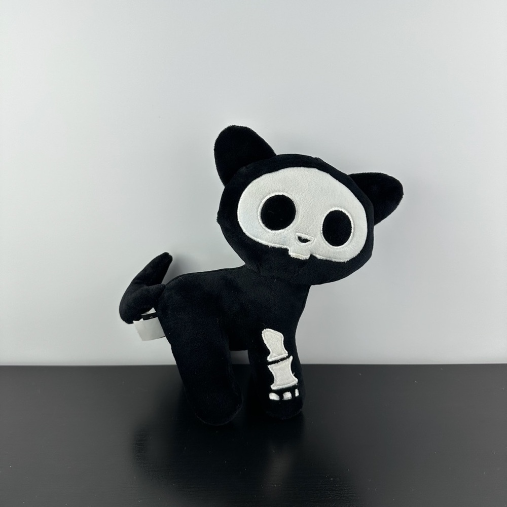 Skelanimals Kit Cat Skelcat Skeleton Kitty 8” Skelanimal Plush Stuffed Animal